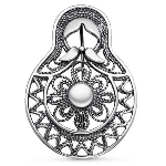 Broche Matriochka en argent plaqué