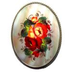 Broche en nacre motif fleurs