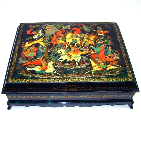 Coffret en bois Laqué (papier mâché) - Rouslan et Ludmila