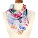 Foulard russe en soie - Fleurs et Papillons