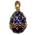 Poussin d'Or - pendentif oeuf copie Fabergé