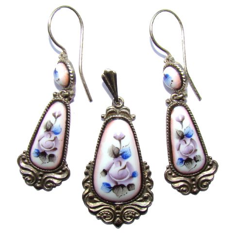 Parure en email, Boucles d'oreilles russe et Pendentif