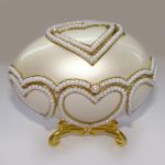 Boite à bijoux oeuf en coquille inspiration Faberge - Les coeurs 