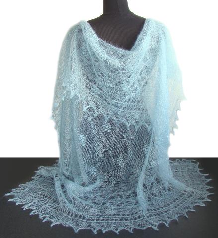 Châle Bleu en laine tricoté main