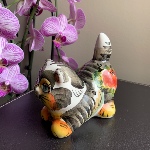 Statuette chat en porcelaine