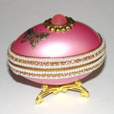 Ecran à bijou original - inspiration oeufs Faberge en coquille