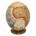Oeuf d'autruche décoré Voilier et carte d'Afrique