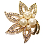 Grande Broche Feuille ornée de perles 