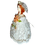 Poupée mariée en porcelaine