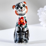 Figurine chat en porcelaine